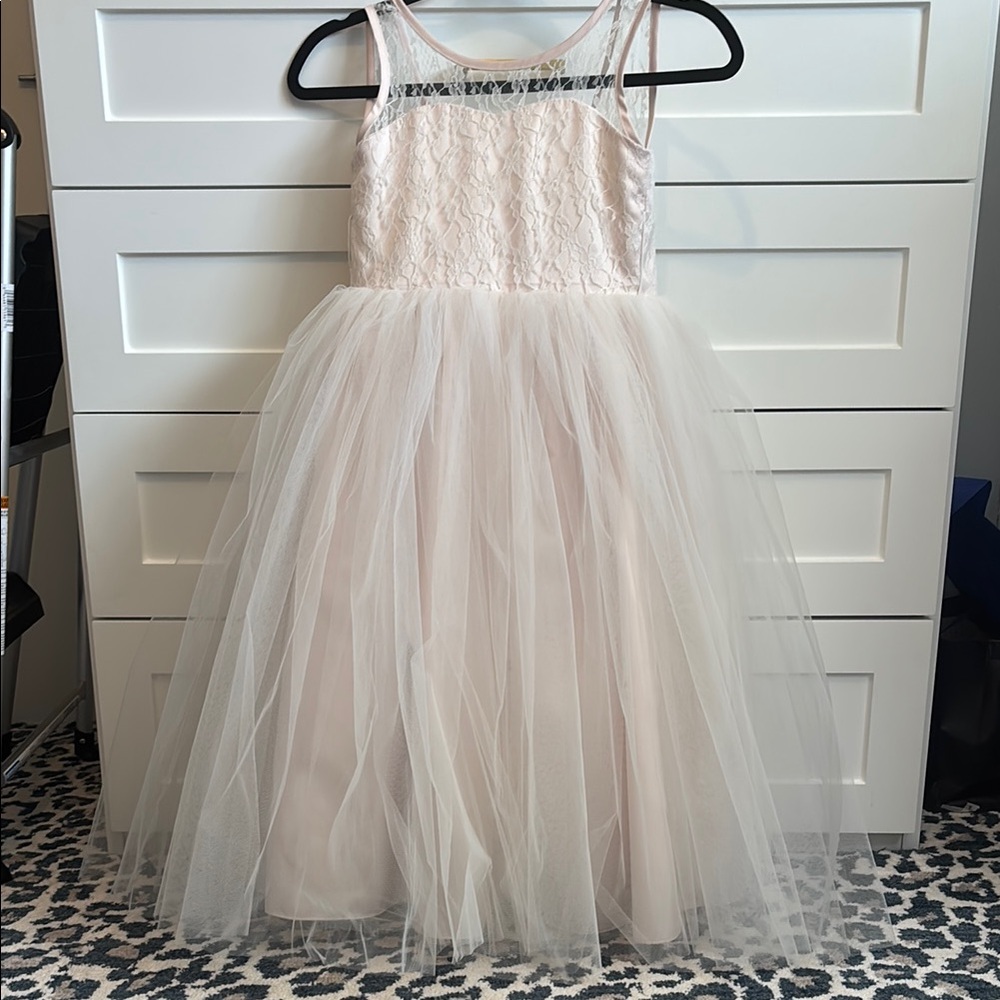 Girls Elegant Pink Lace and Tulle Dress